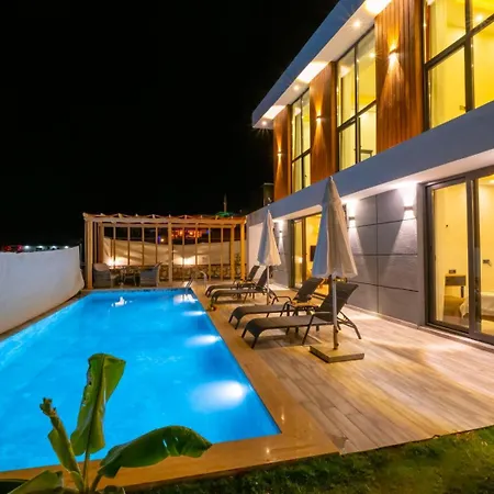 Hotel Sargon 4*